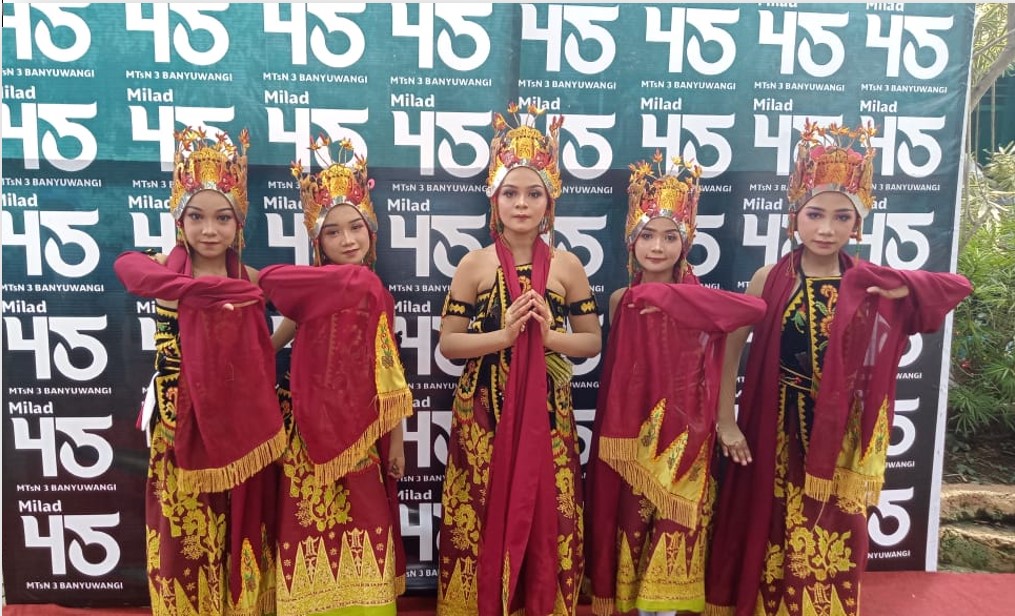 EKSTRA KURIKULER SENI TARI EKSTRA KURIKULER SENI TARI